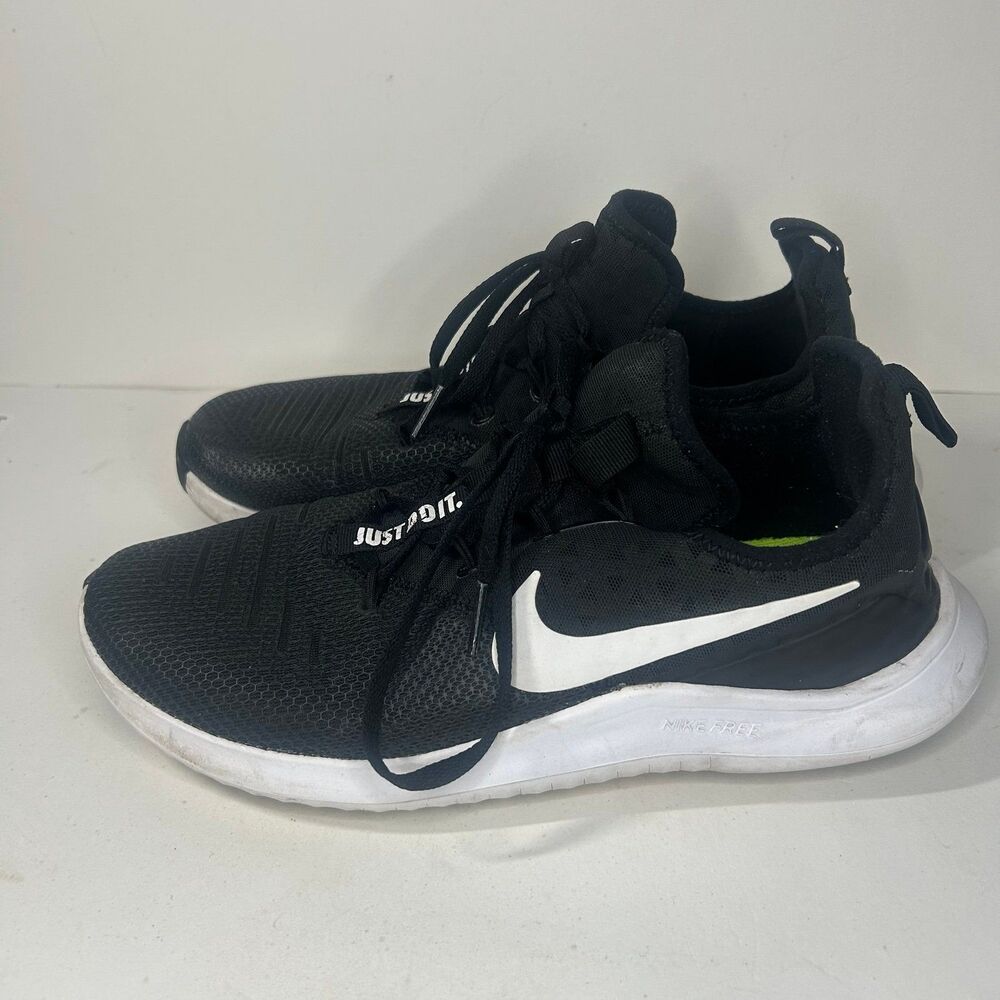 Nike Free TR 8 Women’s Training Shoes Size 9 Black White 942888-001 - Picture 2 of 8
